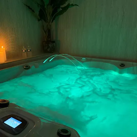 Отель для свиданий Love Spa *